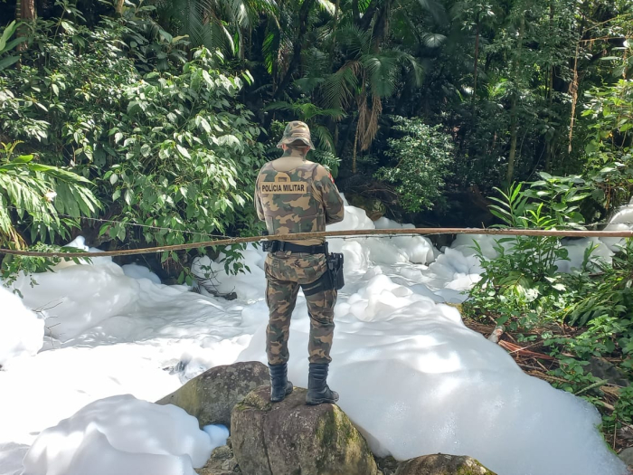 Estado monta força-tarefa para atender ocorrência de derramamento de ácido sulfônico