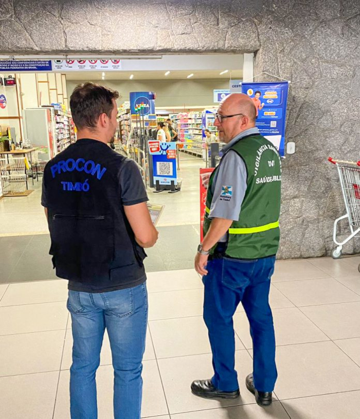 Vigilância Sanitária e Procon Timbó realizam fiscalização em supermercados
