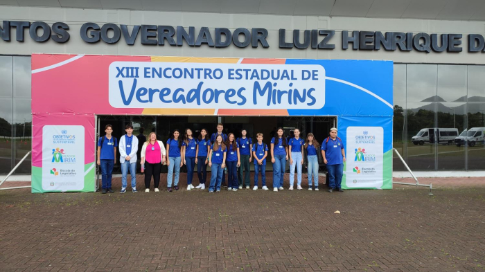 Parlamento Jovem de Timbó participa do maior encontro de Vereadores mirins /jovens do Estado