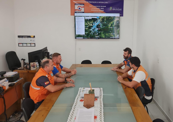 Defesa Civil de Timbó  realiza visita técnica para Fortalecimento de Ações Preventivas