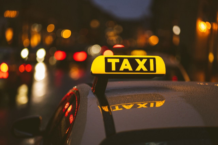 Taxistas de Timbó já podem solicitar transferência do ponto de táxi