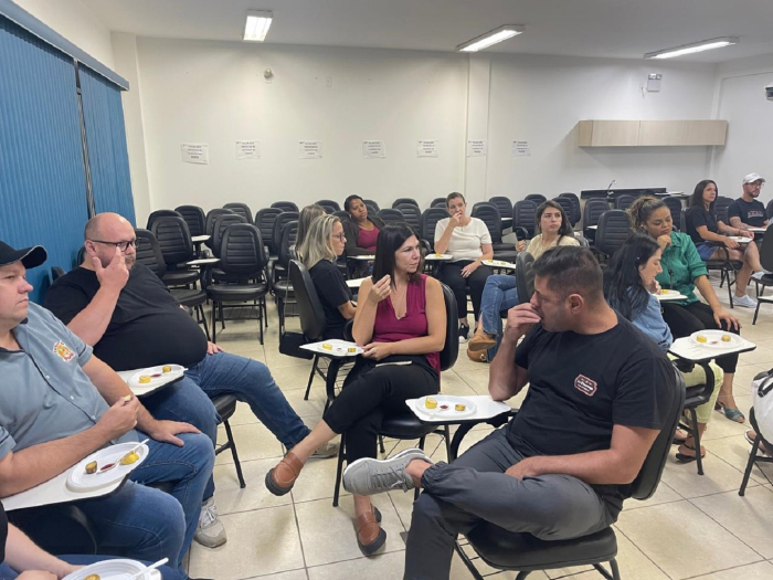 Estabelecimentos envolvidos no Festival Gastronômico & Cultural de Indaial 2025 passam por capacitação de Inteligência Sensorial na Gastronomia
