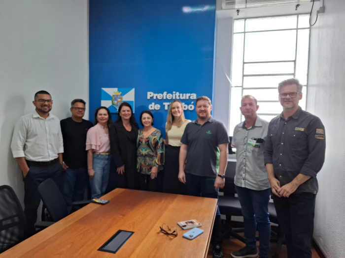 OBSERVATÓRIO SOCIAL PARTICIPA DE REUNIÃO COM SECRETARIA MUNICIPAL DE EDUCAÇÃO DE TIMBÓ