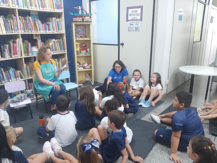 Biblioteca Pública de Timbó retoma projeto de contação de histórias para escolas