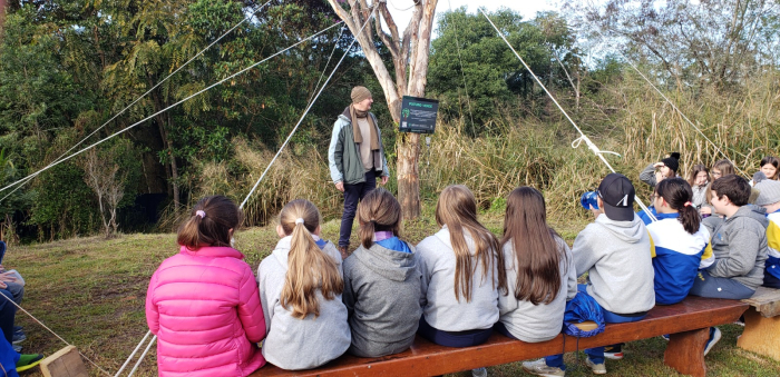 Secretaria de Urbanização e Meio Ambiente realiza ação educativa com Colégio Metropolitano