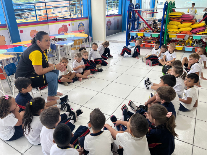 NEIs de Timbó seguem com atendimento normal durante o período de férias escolares