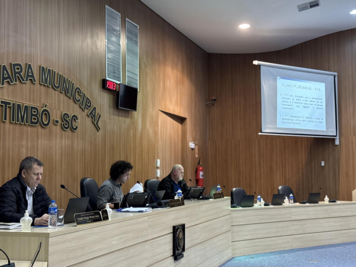 Câmara de Timbó discute Plano Plurianual do município