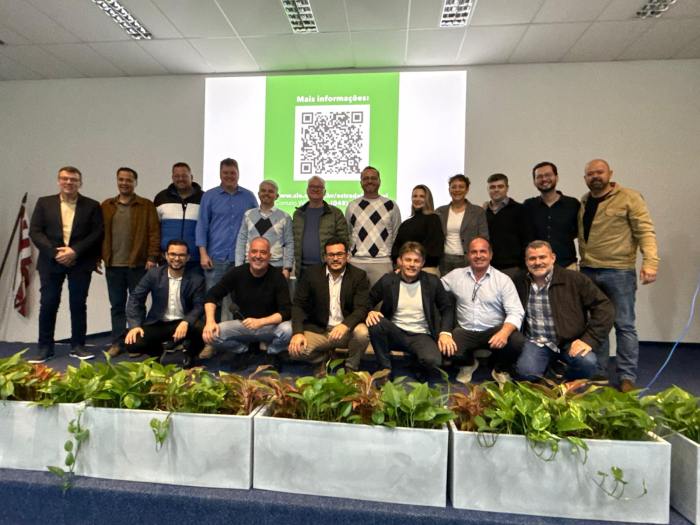 Prefeitura de Timbó participa de encontro sobre convênios com o governo de Santa Catarina