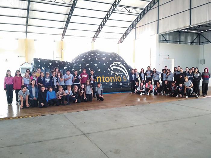 Aprendendo dentro do Planetário
