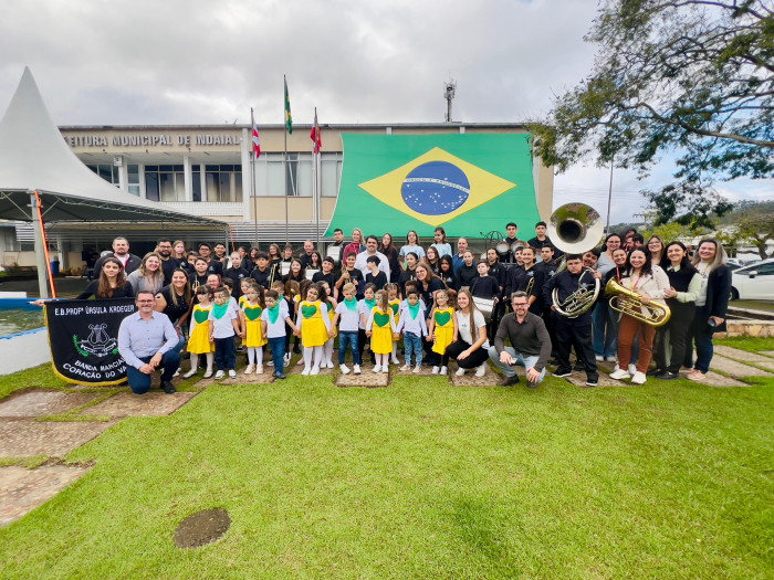 Semana da pátria em Indaial inicia com apresentações culturais
