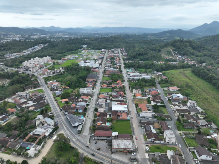 Ruas da região da Escola Padre Martinho Stein passam por alterações a partir desta sexta-feira
