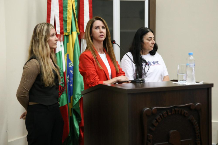 Na Tribuna, projeto Acolher apresenta ações de inclusão