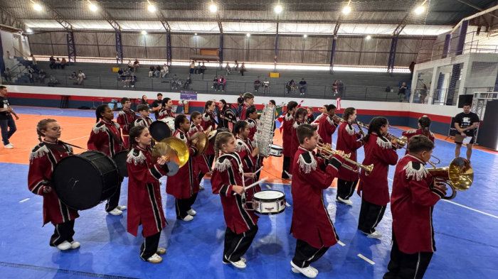 Fanfarra da EBM Leopoldo Simão é campeã no 1º Concurso de Bandas e Fanfarras de Piên/PR