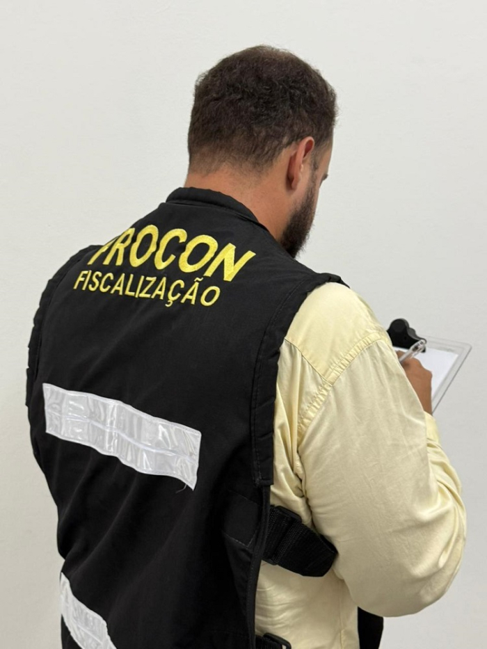 PROCON de Indaial aperta fiscalização e dá 48 horas para postos explicarem alta do diesel