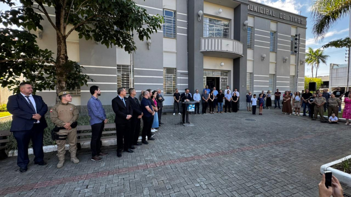 Timbó celebra 92 anos de emancipação com solenidade e homenagens à cidade