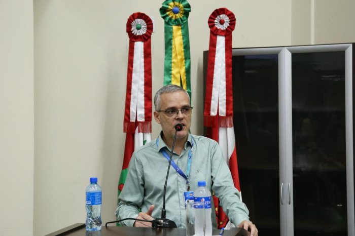 Abastecimento de água em Indaial é tema na Tribuna