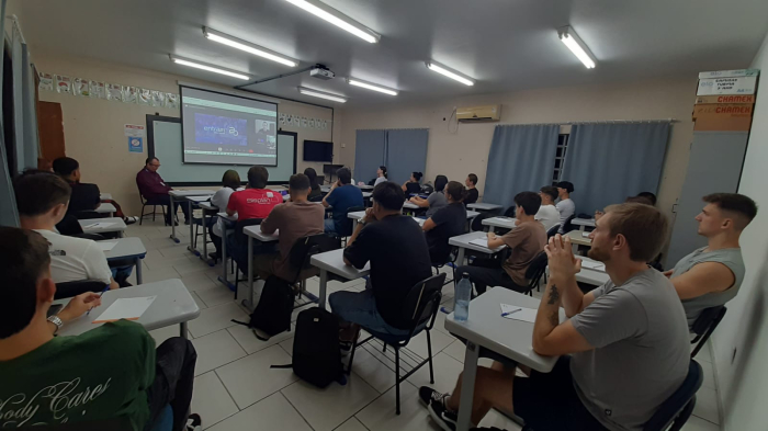 Indaial é destaque no polo tecnológico com início das aulas do Programa Entra21