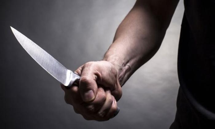 Adolescente golpeia padrasto a facadas para defender a mãe durante briga, em Blumenau