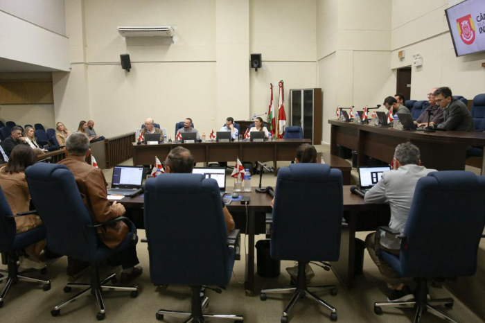 Projeto propõe instalação obrigatória de fraldários e trocadores em espaços públicos de Indaial Projeto propõe instalação obrigatória de fraldários e trocadores em espaços públicos de Indaial