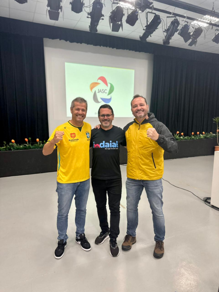 Indaial, Timbó e Pomerode iniciam preparativos para o JASC 2027 com encontro regional