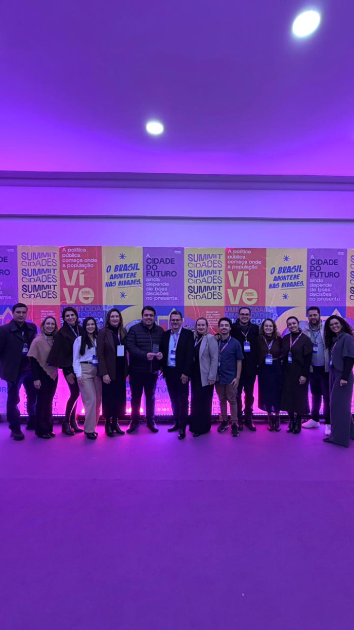 Indaial apresenta práticas inovadoras em educação no Summit Cidades 2026 