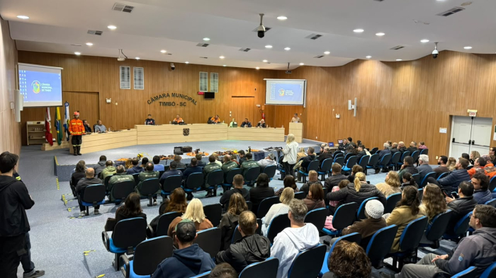 Audiência Pública sobre o El Niño reúne grande público e fortalece diálogo com a comunidade em Timbó