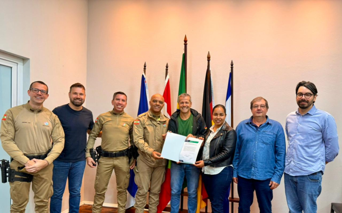 Prefeito Rafael Ramthun assina Ordem de Serviço para a retomada das obras da nova sede da Polícia Militar em Pomerode