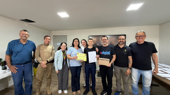 Vencedores do Concurso Cultural Educação para o Trânsito são premiados