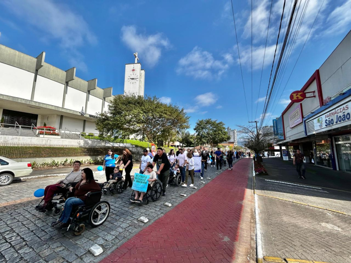 Timbó realiza 2ª Caminhada da Inclusão e reforça compromisso com a participação de todos