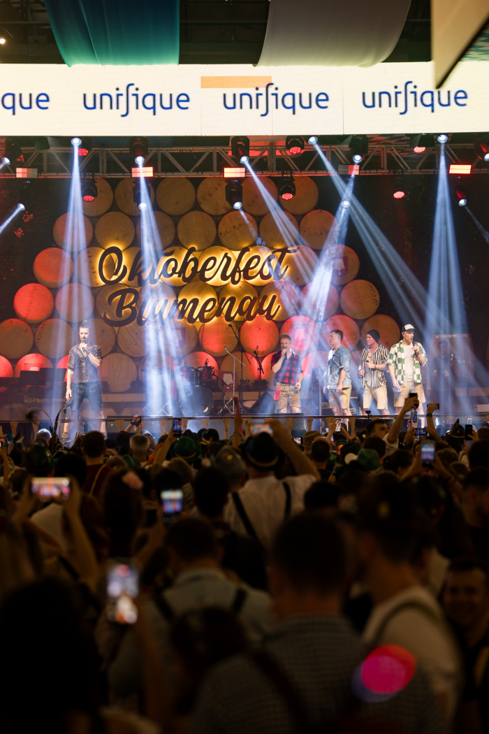 Festa Pomerana em 2027 anuncia banda alemã VoXXclub como principal atração de sua 42ª edição