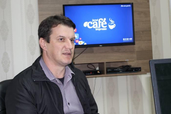 Douglas Marchetti retira pré-candidatura a prefeito