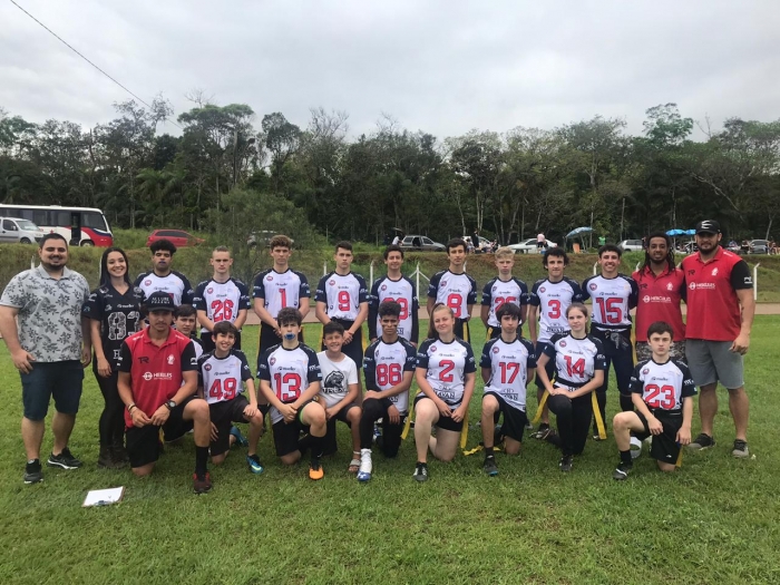 Rotary Club de Timbó faz doação ao T-Rex