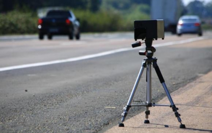 Fiscalização de velocidade será retomada ainda nesta semana nas rodovias federais 