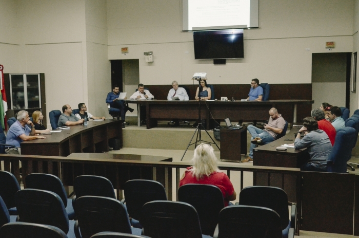 Projeto que altera Estatuto e Previdência dos Servidores municipais é analisado na Câmara