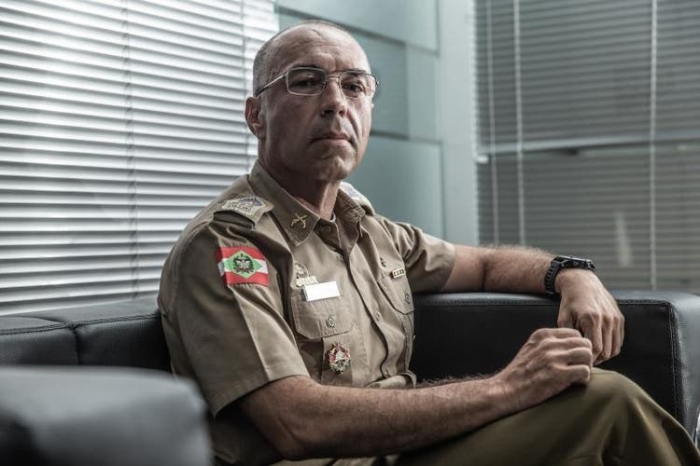 Comandante-geral exalta ação da PM que matou suspeito em SC