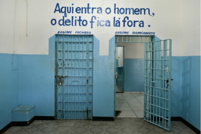 Governador debate implantação do modelo Apac no sistema prisional de Santa Catarina