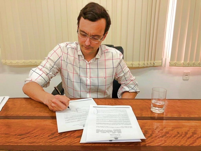 André Moser assina decreto sobre ações preventivas do Coronavírus