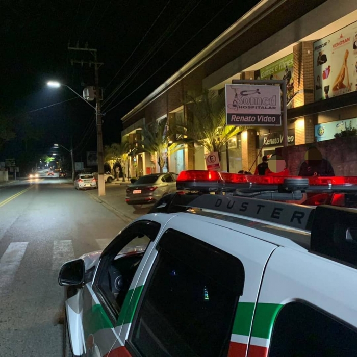 Polícia Militar prende autores de furto em Indaial