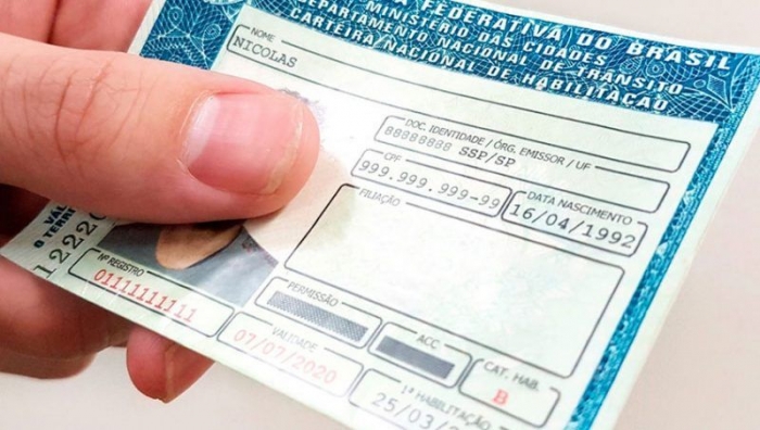 Parceria entre Ciasc e Detran reduz o tempo de entrega da CNH