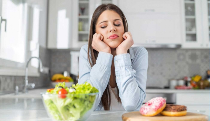 VÍDEO: Ansiedade x Alimentação. Você conhece a relação entre elas?