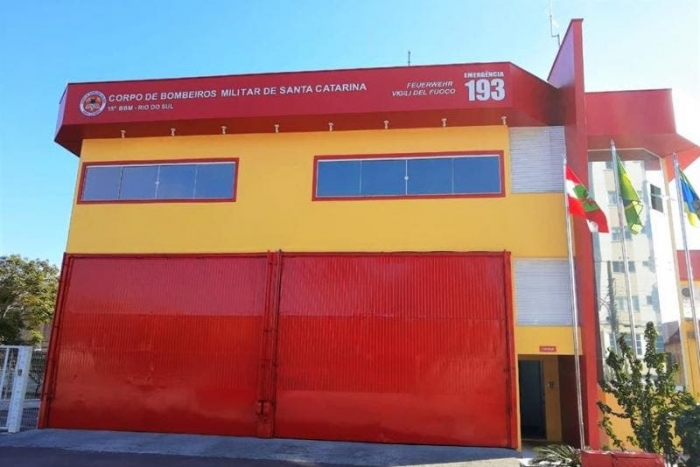 Bombeiro salva bebê de três meses por telefone em SC; ouça o áudio