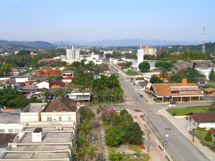 Previsão do tempo em SC: Sol aparece e elava temperaturas nesta sexta-feira