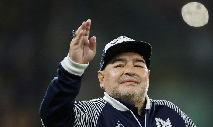 Morre Diego Maradona, aos 60 anos, após parada cardiorrespiratória