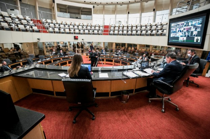 Tribunal do Impeachment absolve governador e Carlos Moisés voltará ao cargo