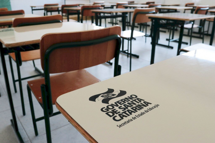Empresários pedem que governo sancione PL da volta às aulas