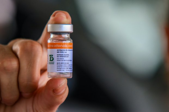 SC recebeu mais 86,4 mil doses da Coronavac nesta quarta