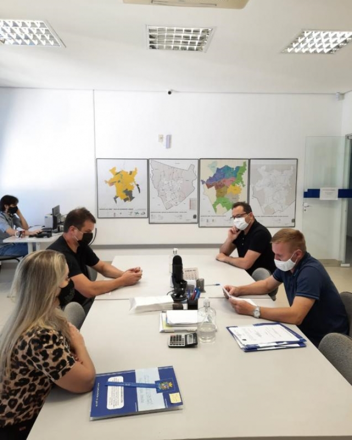 Resumo da reunião da Comissão de Legislação, Justiça e Redação Fina