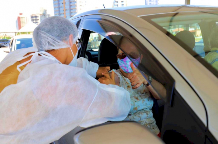 Governo de SC muda prazo de intervalo de aplicação da vacina Coronavac