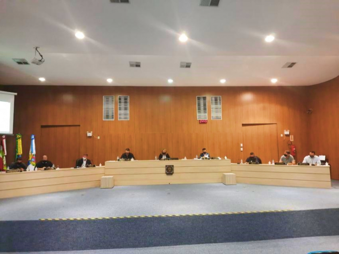 Parlamentares aprovam projeto que aumenta transparência sobre gastos com a Covid-19