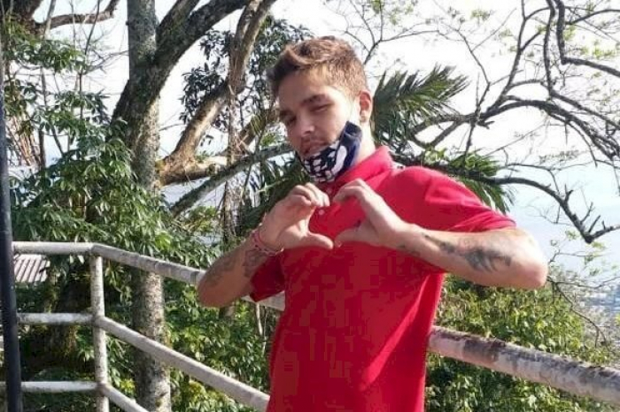 Pai encontra cabeça do próprio filho dentro de mala